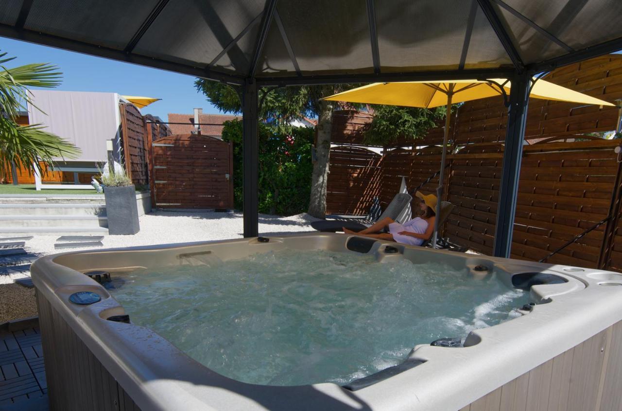 Logis Hotel Centrotel Et Spa Bulles D'Allier 몽마로 외부 사진