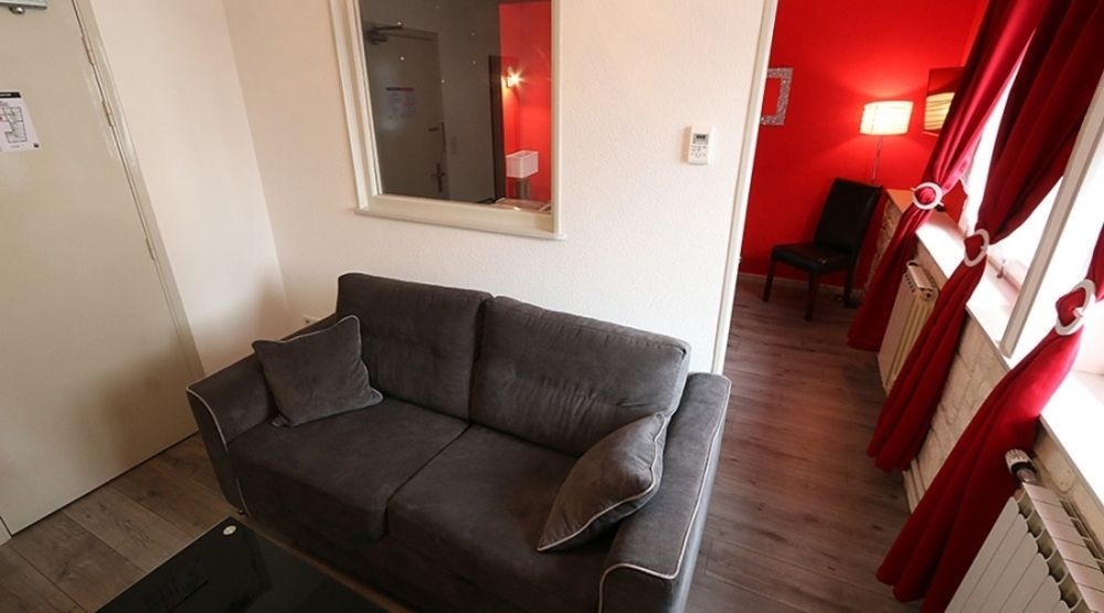 Logis Hotel Centrotel Et Spa Bulles D'Allier 몽마로 외부 사진