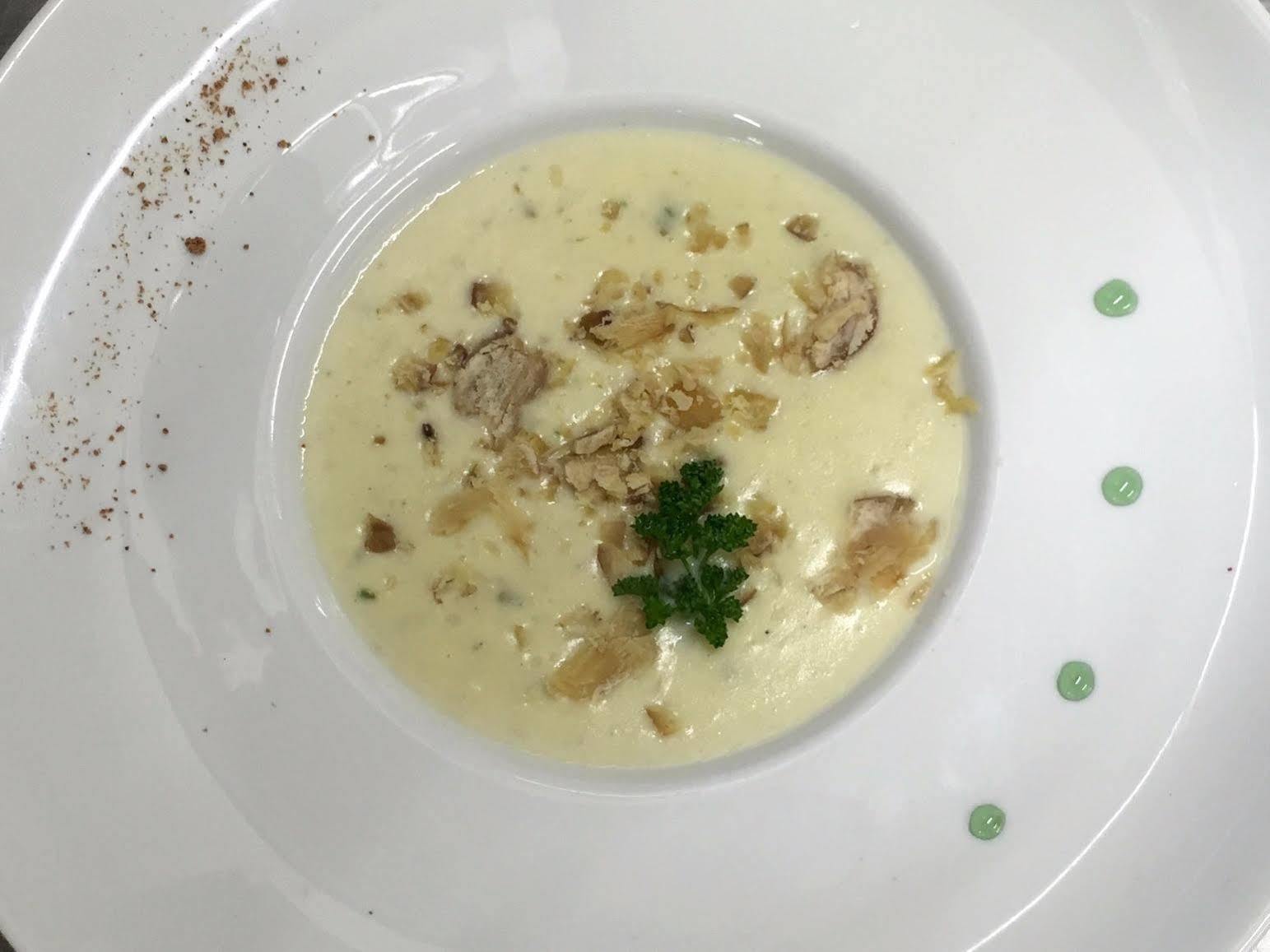 Logis Hotel Centrotel Et Spa Bulles D'Allier 몽마로 외부 사진